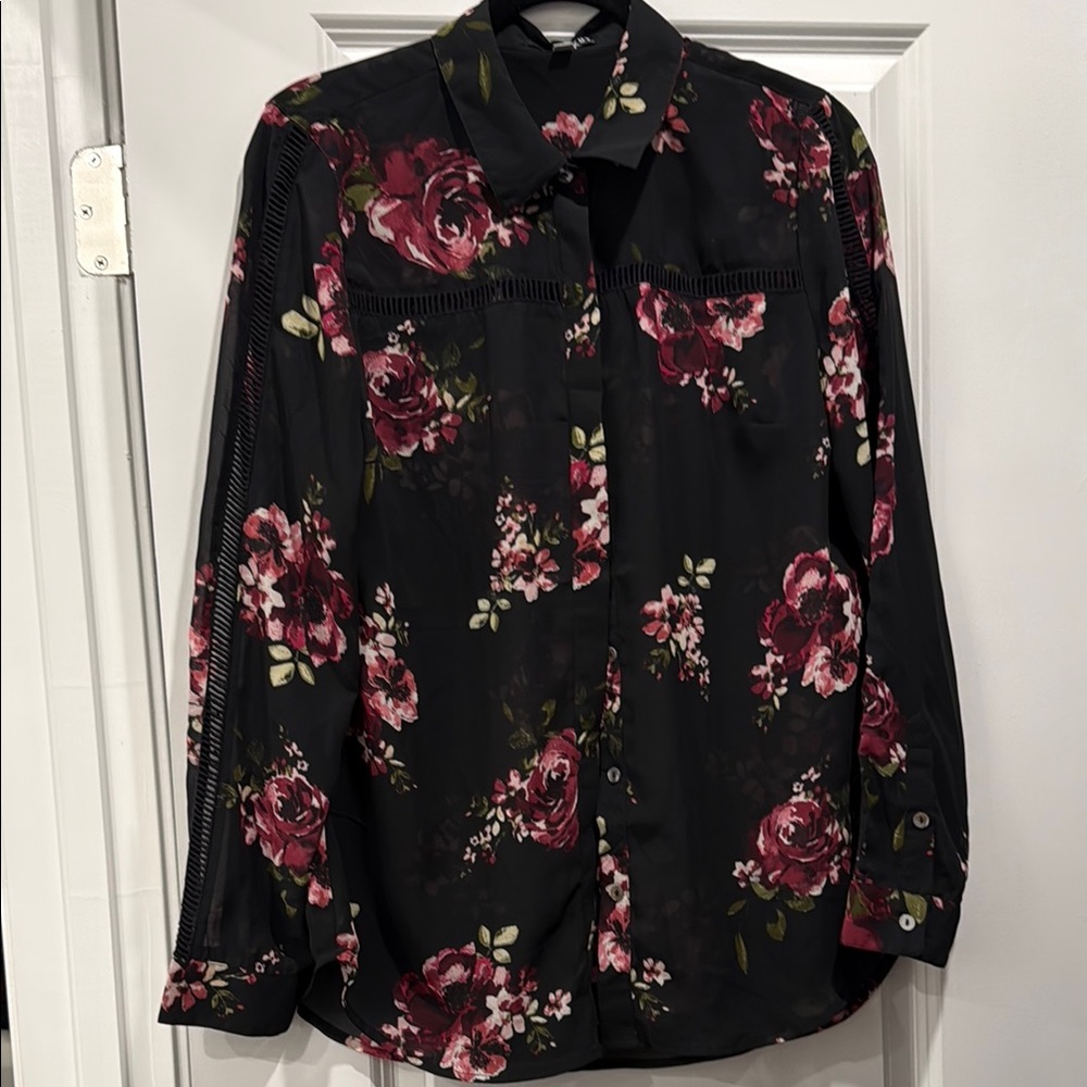 Kut from the Kloth Black Floral Blouse